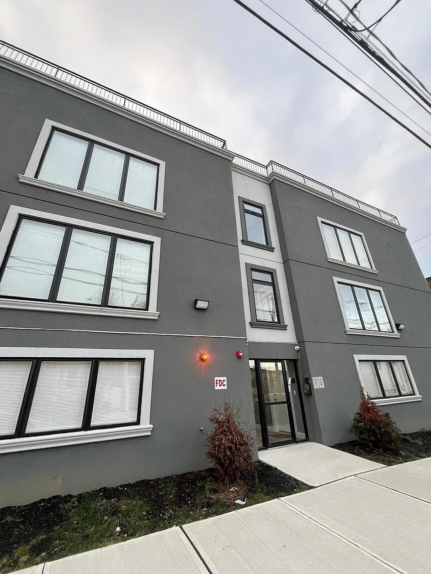 41 Auburn St, Paterson, NJ à vendre Photo principale– Image 1 sur 2