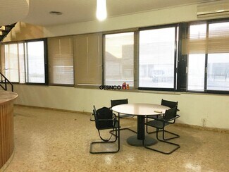 Plus de détails pour Local commercial à louer