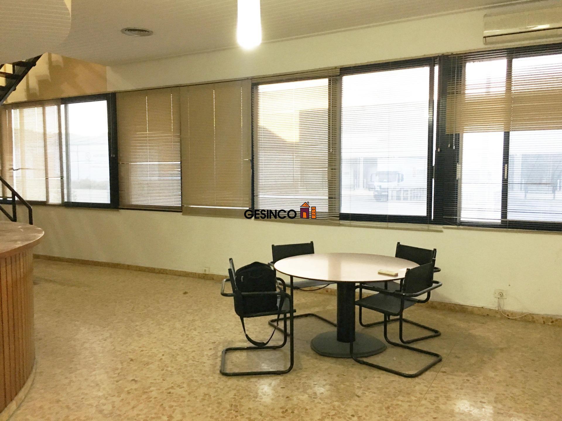 Local commercial dans Ontinyent, Valencia à louer Photo de l’immeuble– Image 1 sur 10