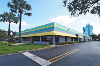 Plus de détails pour 4990 SW 52nd St, Fort Lauderdale, FL - Bureau, Industriel/Logistique à louer