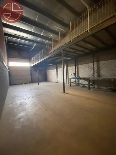 Industriel/Logistique dans Saint-Alban à vendre - Photo de l’immeuble – Image 2 sur 10