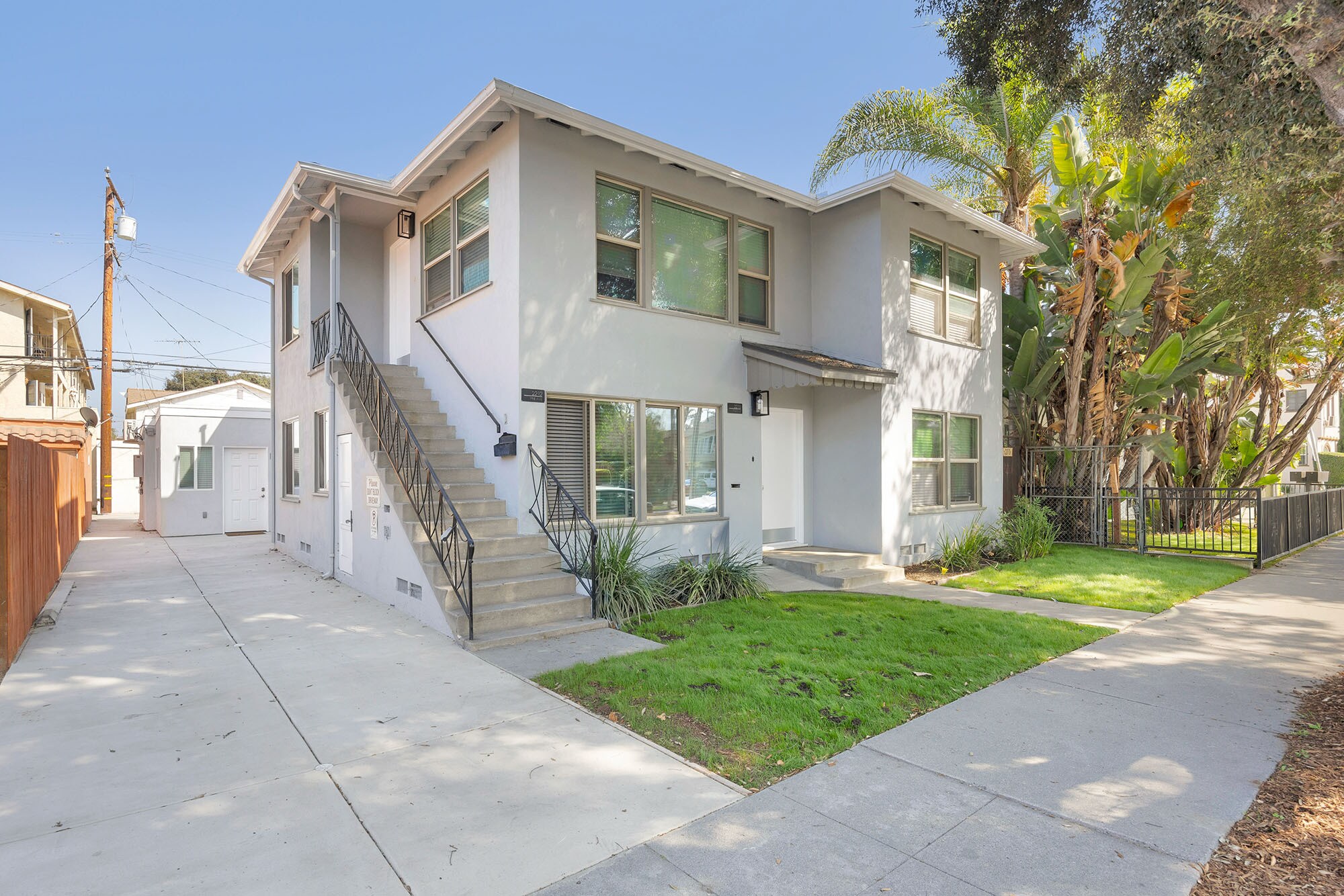 2210 Pine Ave, Long Beach, CA à vendre Photo principale– Image 1 sur 14