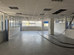 206 Boulevard De Plombieres, Marseille à louer Photo de l’immeuble– Image 2 sur 8