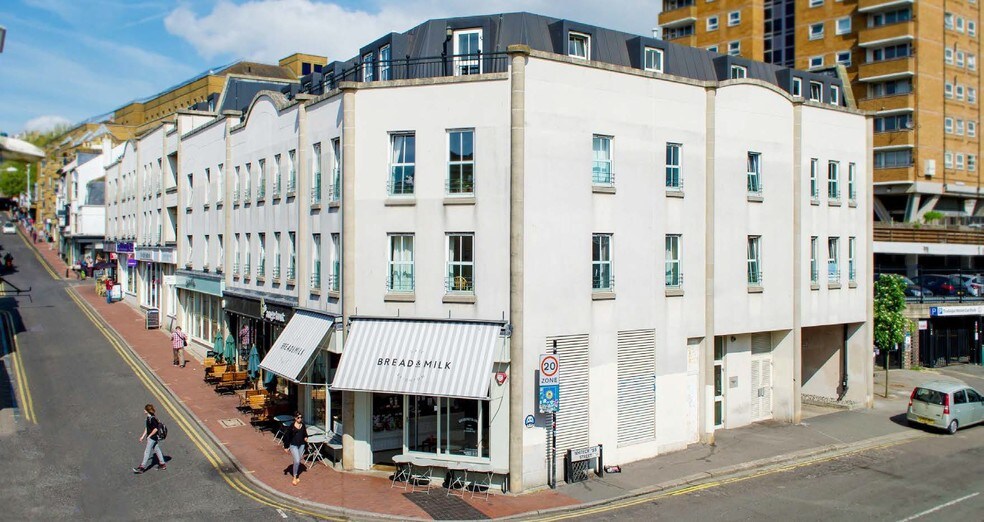 78 Trafalgar St, Brighton à louer - Photo de l’immeuble – Image 2 sur 4
