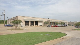 Plus de détails pour 405-407 113th St, Arlington, TX - Industriel/Logistique à louer