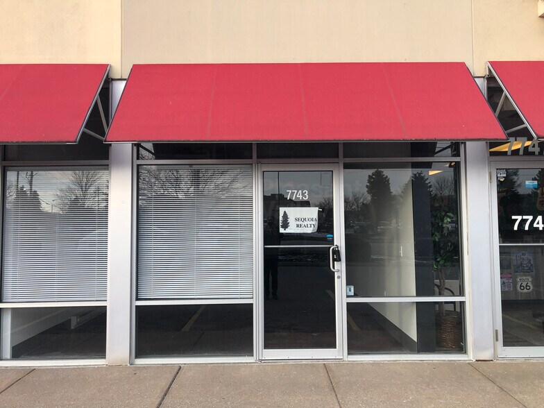 7741-7749 Mentor Ave, Mentor, OH à louer - Photo de l’immeuble – Image 3 sur 6