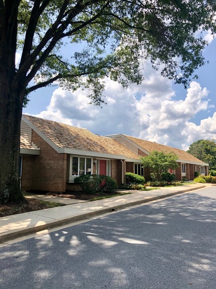 12000-12018 Veirs Mill Rd, Silver Spring, MD à louer - Photo de l’immeuble – Image 3 sur 7