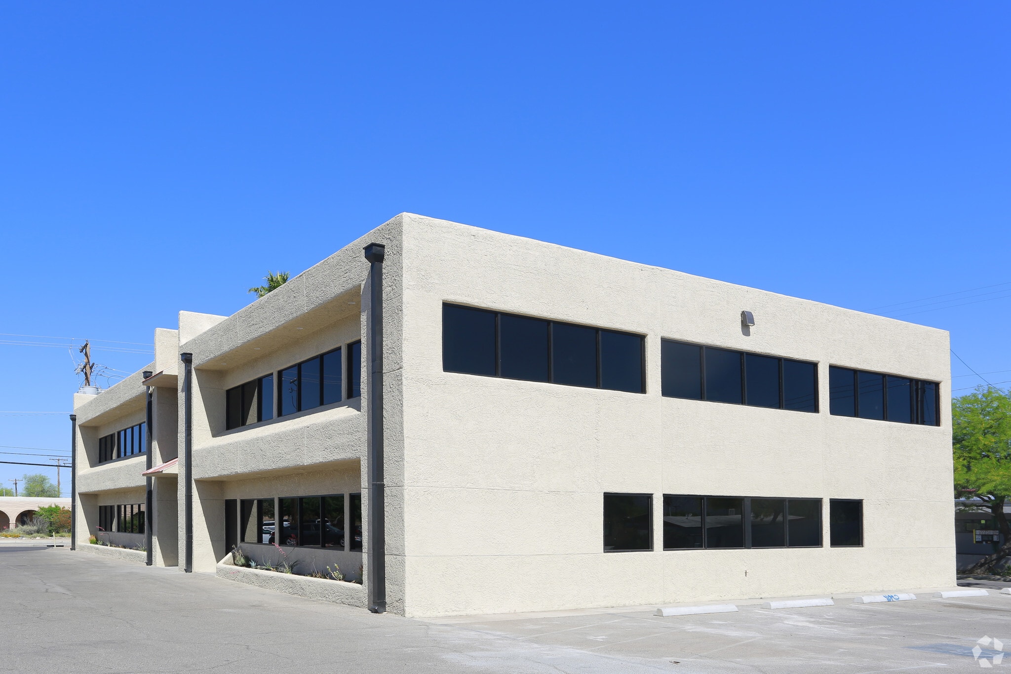 3776 N 1st Ave, Tucson, AZ à louer Photo principale– Image 1 sur 6