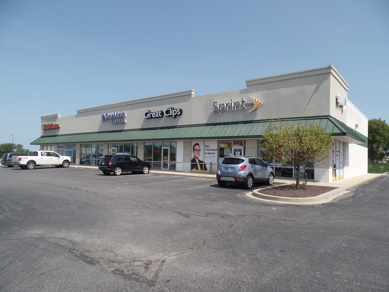 2472-2488 E Wabash St, Frankfort, IN à louer - Photo de l’immeuble – Image 2 sur 3