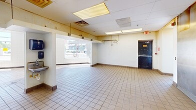 2100-2218 Lake St E, Minneapolis, MN à louer Photo intérieure– Image 1 sur 6