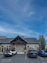 2797 NW Clearwater Dr, Bend, OR à louer Photo intérieure– Image 2 sur 5