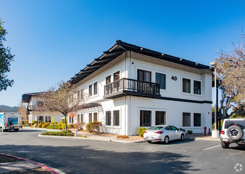 40 Ragsdale Dr, Monterey, CA à louer - Photo de l’immeuble – Image 2 sur 6