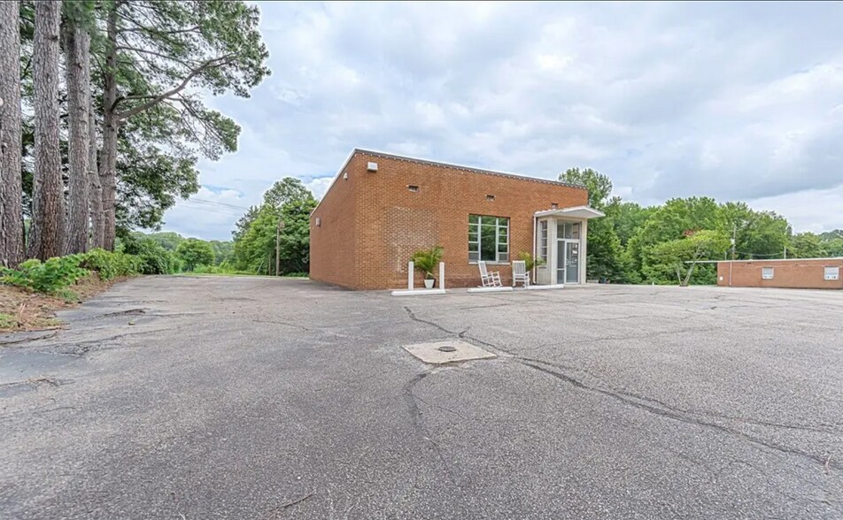 16186 Beaverdam School Rd, Beaverdam, VA à vendre - Photo de l’immeuble – Image 2 sur 20