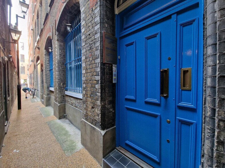 Faulkner's Aly, Londres à louer - Photo de l’immeuble – Image 2 sur 6