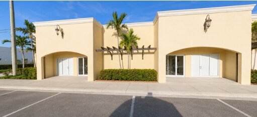 5611 Georgia Ave, West Palm Beach, FL à louer Photo de l’immeuble– Image 1 sur 2