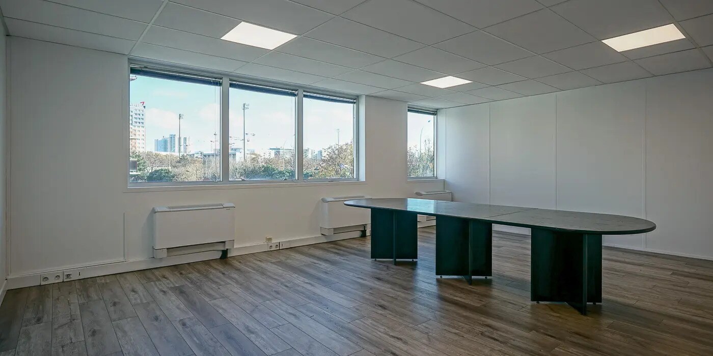 Bureau dans Paris à louer Photo de l’immeuble– Image 1 sur 10