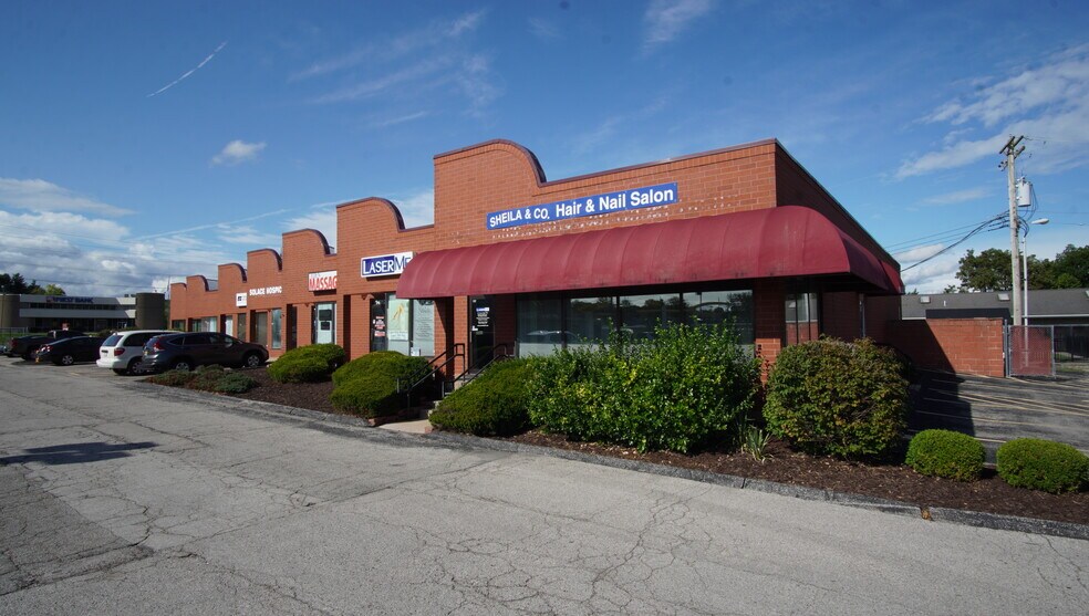 14004-14016 Manchester Rd, Ballwin, MO à louer - Photo principale – Image 1 sur 7