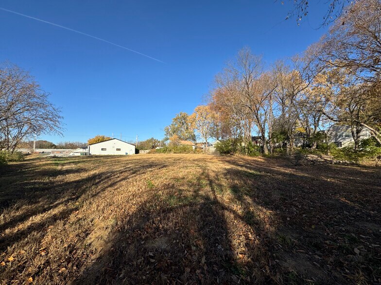 6813 Sobbie Rd, Liberty, MO à vendre - Photo de l’immeuble – Image 3 sur 10