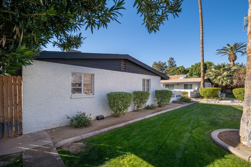 37 W Medlock Dr, Phoenix, AZ à vendre - Photo de l’immeuble – Image 3 sur 23