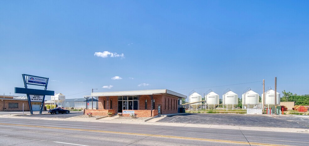 401 E 2nd St, Gillette, WY à vendre - Photo de l’immeuble – Image 2 sur 59