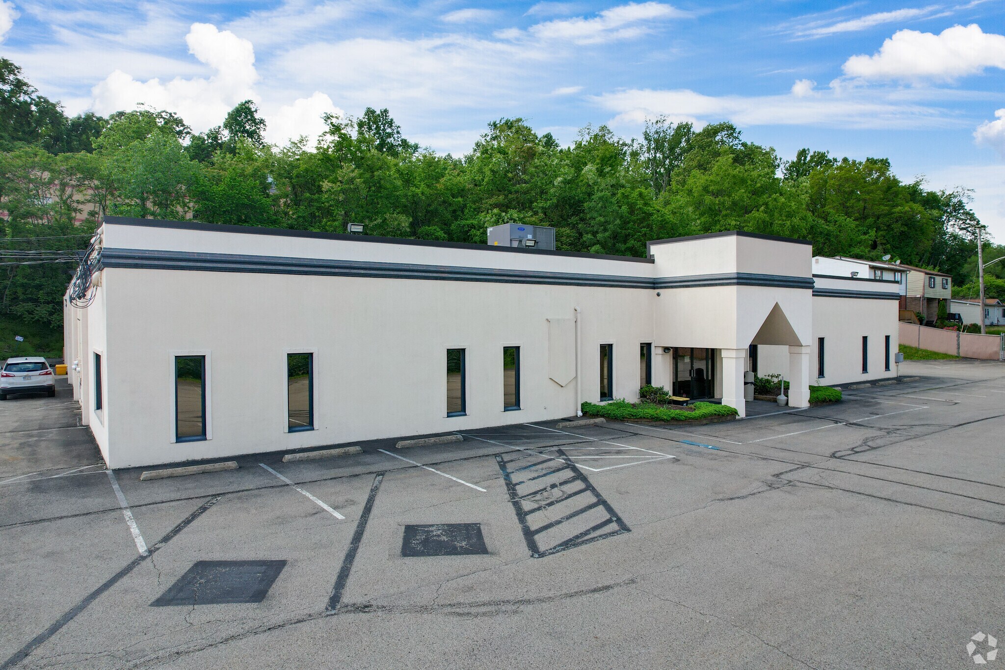 100 Purity Rd, Pittsburgh, PA à louer Photo principale– Image 1 sur 36