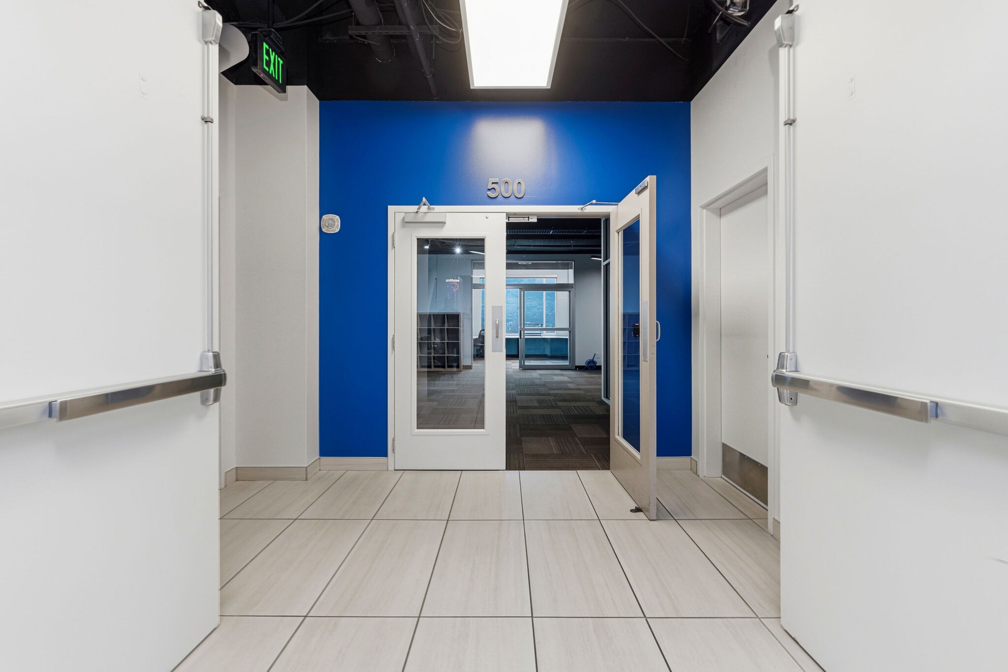 180 N University Ave, Provo, UT à louer Photo intérieure– Image 1 sur 19