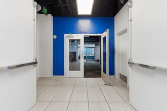 180 N University Ave, Provo, UT à louer Photo intérieure– Image 1 sur 19