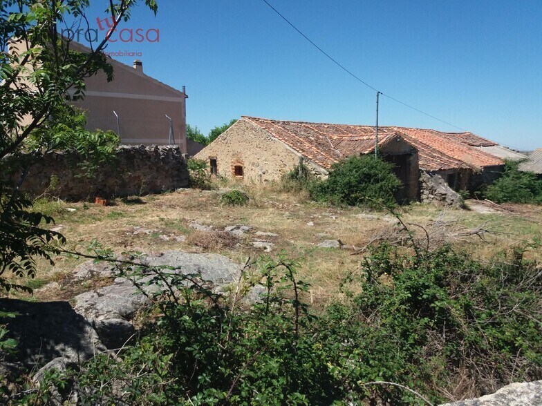 Terrain dans La Losa, Segovia à vendre - Photo de l’immeuble – Image 3 sur 3