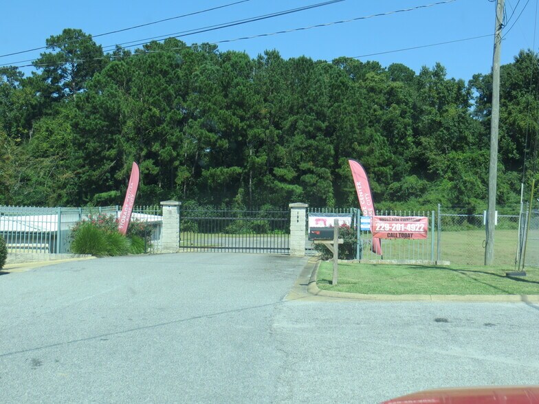 123 Business Cir, Thomasville, GA à vendre - Photo de l’immeuble – Image 3 sur 29