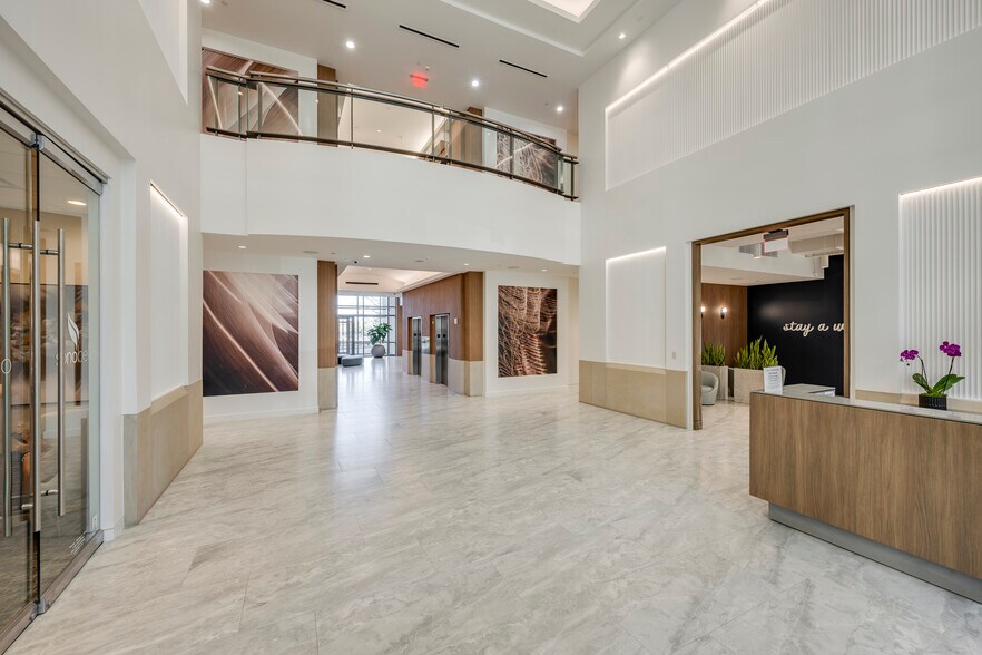 16633 N Dallas Pky, Addison, TX à louer - Photo de l’immeuble – Image 2 sur 12