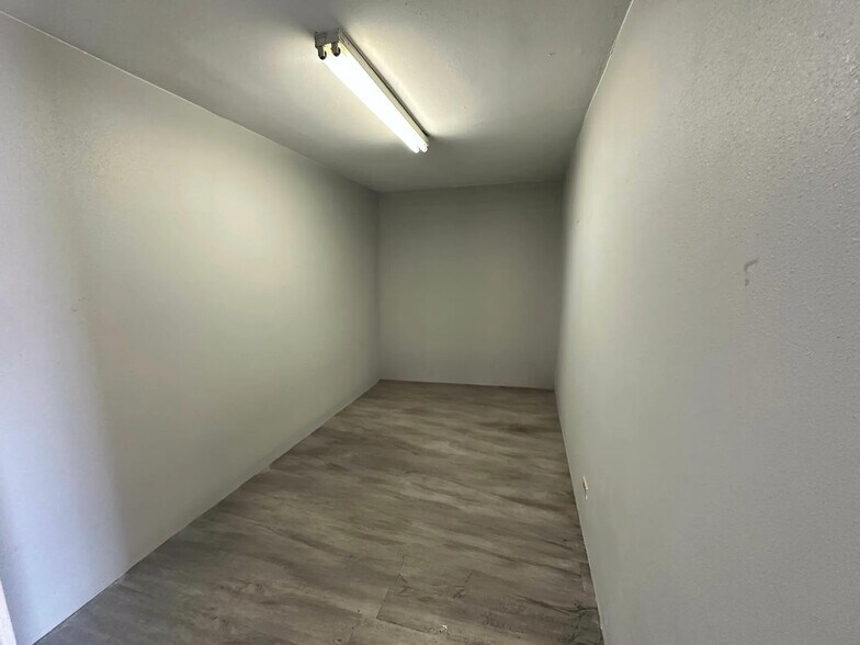 501 N Center St, Mesa, AZ à vendre - Photo intérieure – Image 3 sur 4