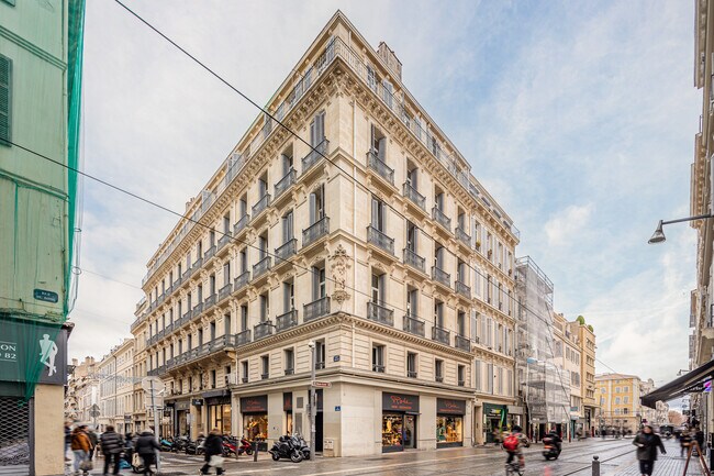 Plus de détails pour 2 Rue Grignan, Marseille - Bureau à louer