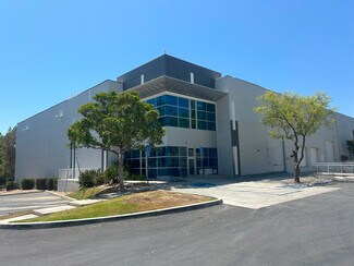 Plus de détails pour 28212-28230 Constellation Rd, Valencia, CA - Industriel/Logistique à louer
