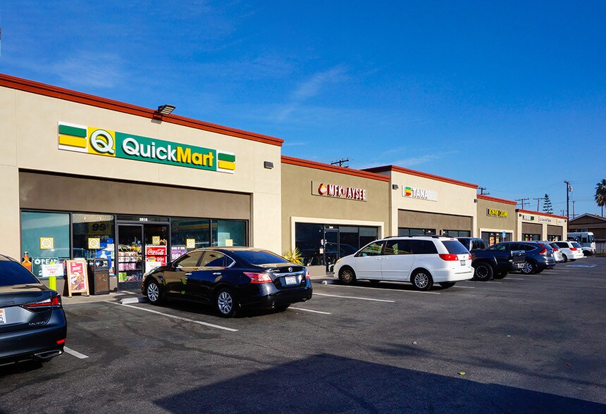 2618-2636 W La Palma Ave, Anaheim, CA à louer - Photo de l’immeuble – Image 3 sur 5