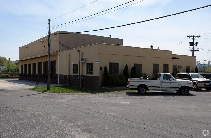 46 N West Ave, Vineland, NJ à louer - Photo principale – Image 1 sur 45