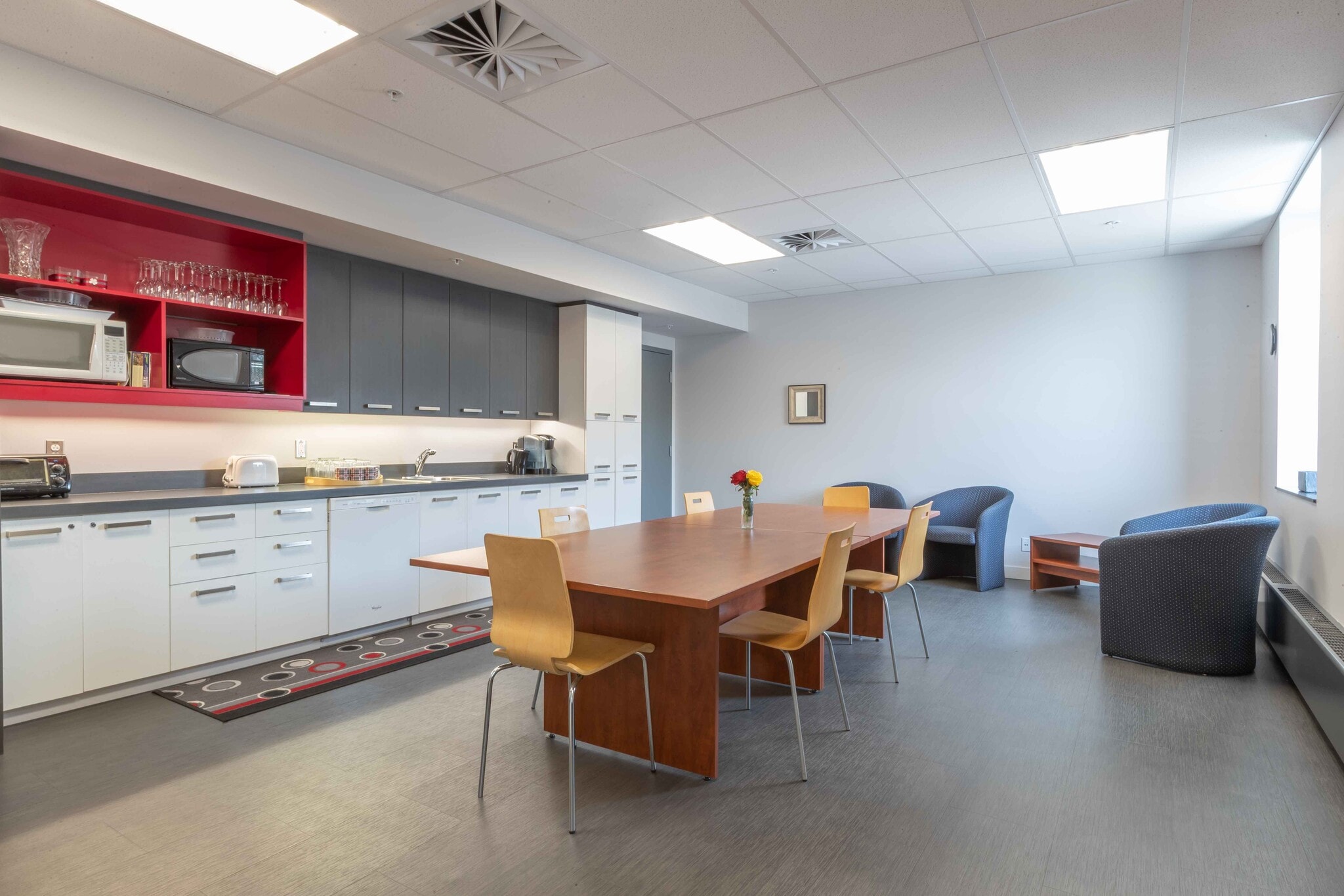 1220 Rue Des Soeurs-Du-Bon-Pasteur, Québec, QC à louer Photo intérieure– Image 1 sur 5