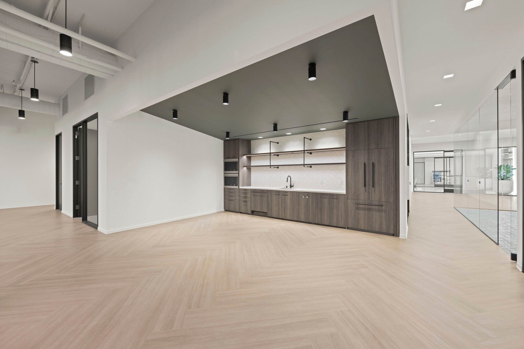 7525 Irvine Center Dr, Irvine, CA à louer Photo intérieure– Image 1 sur 11