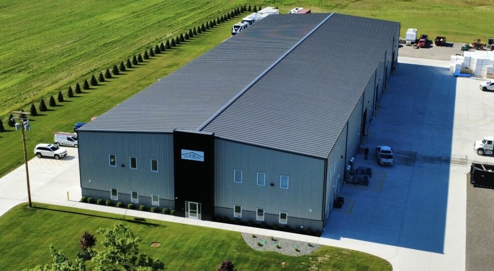 3280 Clark Rd, Perry, OH à louer - Photo principale – Image 1 sur 6