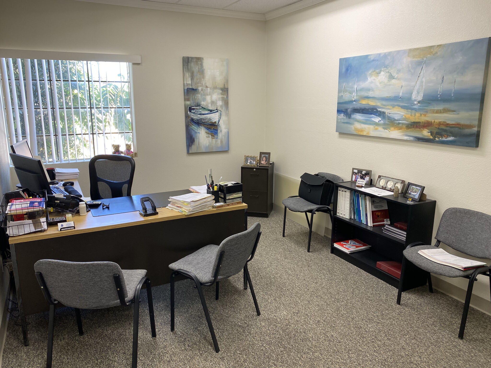 1250 Sutterville Rd, Sacramento, CA à louer Photo intérieure– Image 1 sur 4