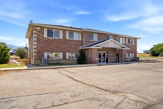 5145 S Airport Rd, Roy, UT à louer Photo intérieure– Image 2 sur 11