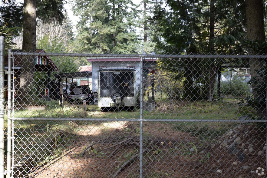 20059 24 Av, Langley Twp, BC à vendre - Photo de l’immeuble – Image 2 sur 2