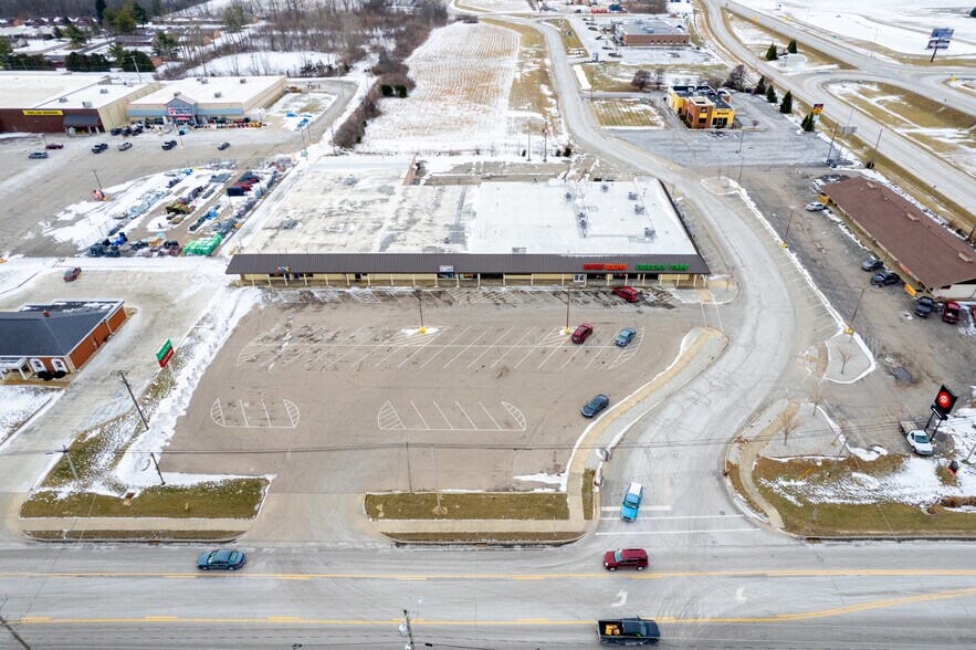 918 E Washington St, Winchester, IN à louer - Photo de l’immeuble – Image 3 sur 8