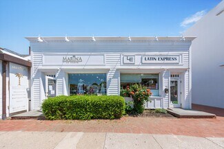 Plus de détails pour 32 Park Pl, East Hampton, NY - Local commercial à vendre