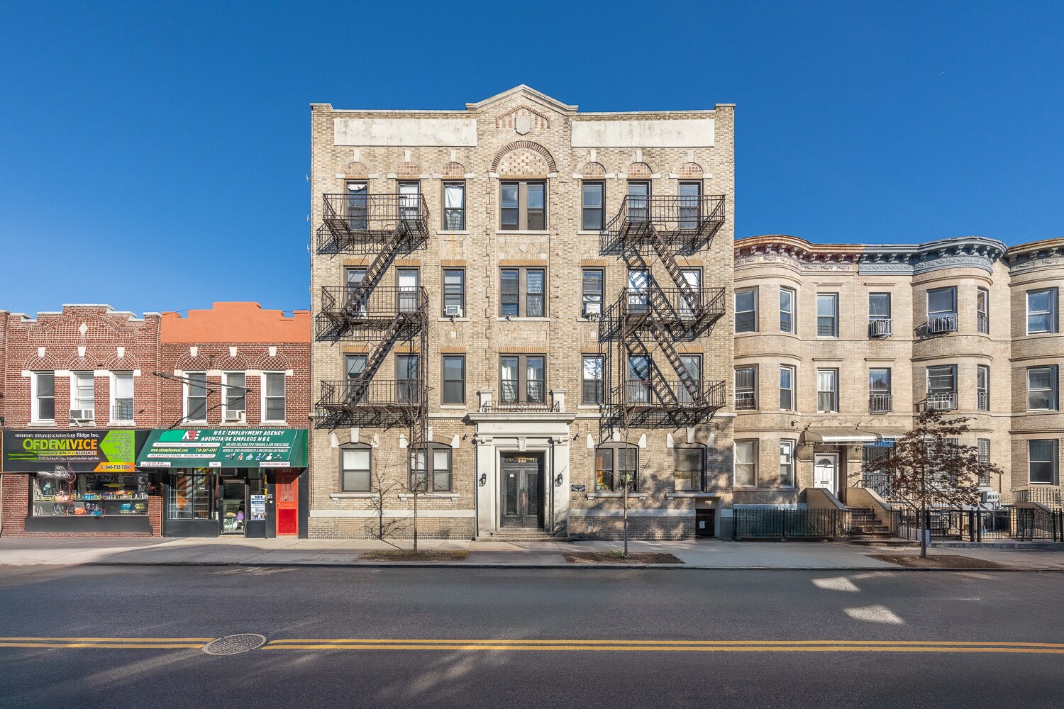 459 Bay Ridge Ave, Brooklyn, NY à vendre Photo principale– Image 1 sur 8