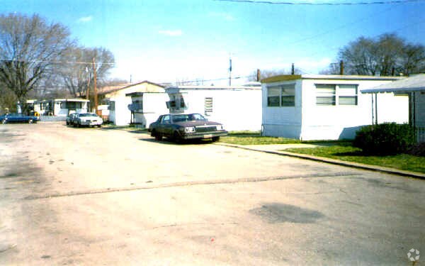 MI/OH MHC Portfolio portefeuille de 3 biens à vendre sur LoopNet.fr - Photo principale – Image 1 sur 11