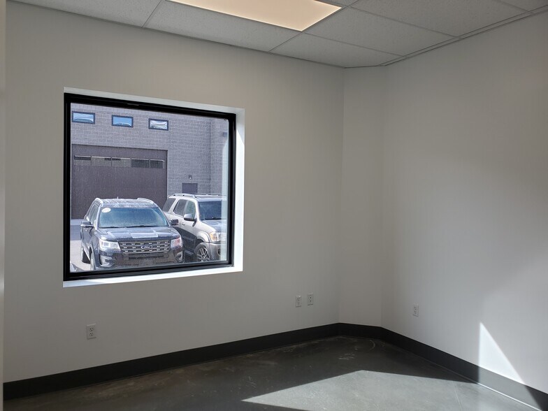 2052 W 500 N, Springville, UT à louer - Photo de l’immeuble – Image 3 sur 18