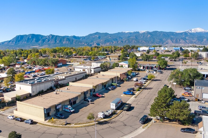 3345 Chelton Loop N, Colorado Springs, CO à louer - Aérien – Image 2 sur 10