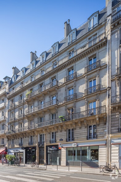 37 Rue Etienne Marcel, Paris à louer - Photo de l’immeuble – Image 3 sur 8