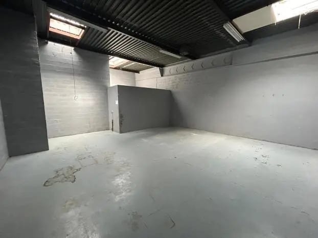 Zone Industrielle Prairie, Villebon-sur-Yvette à louer - Photo intérieure – Image 3 sur 4