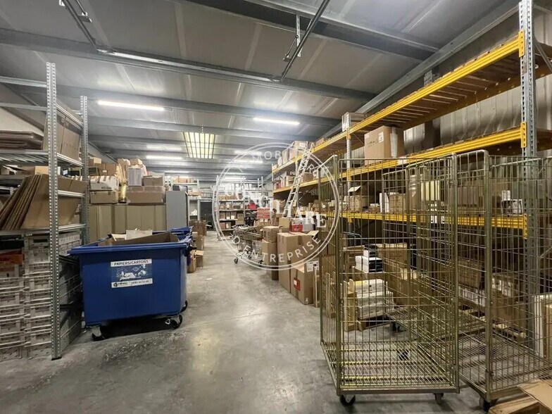 Local d’activités dans Flourens à louer - Photo de l’immeuble – Image 1 sur 5